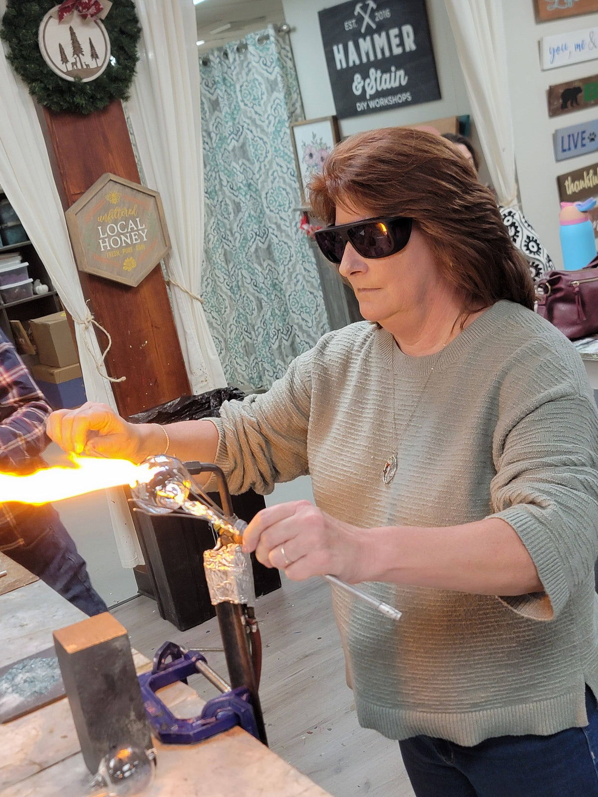 11/25/26 Wednesday (6PM) Pro Level Glass Blowing Experience