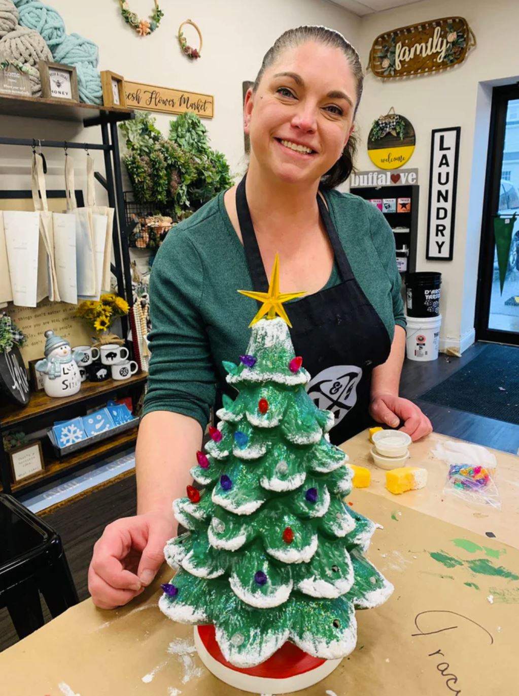 11/21/25 Onslow HD Private Party Vintage Inspired Ceramic Christmas Trees at 6PM