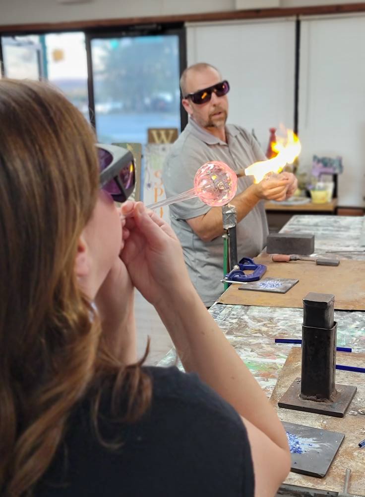 11/25/26 Wednesday (6PM) Pro Level Glass Blowing Experience