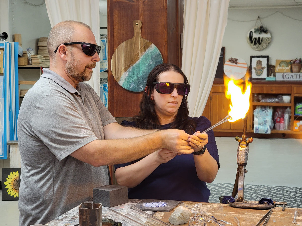 11/25/26 Wednesday (6PM) Pro Level Glass Blowing Experience