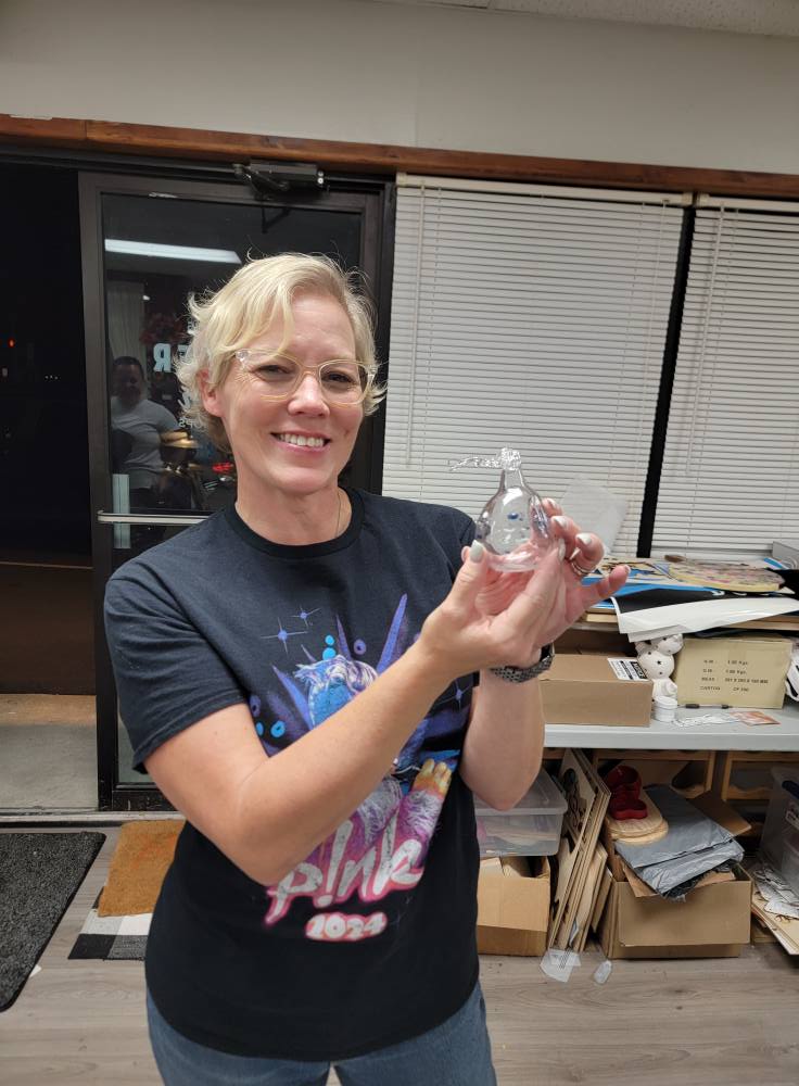 11/25/26 Wednesday (6PM) Pro Level Glass Blowing Experience