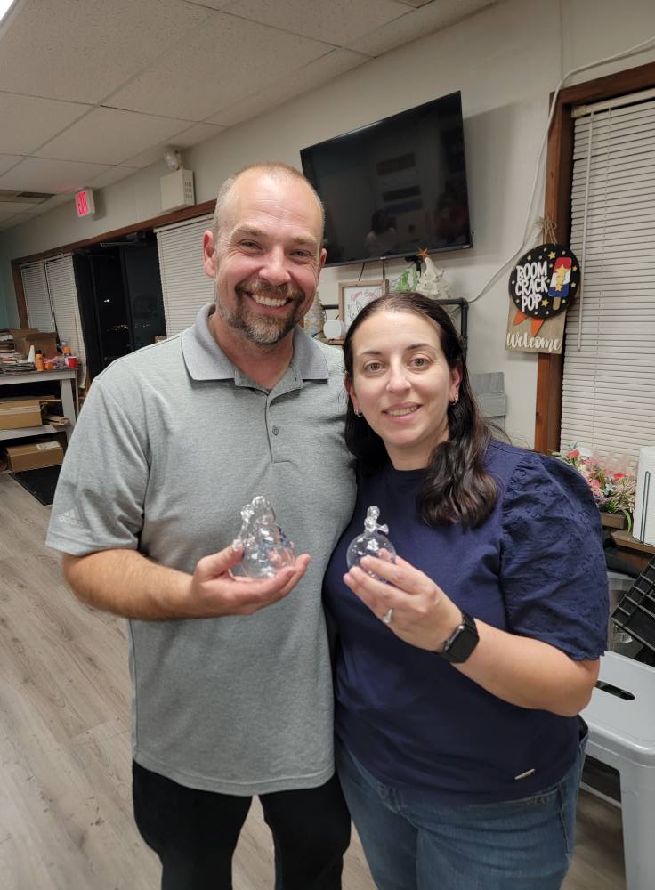 11/25/26 Wednesday (6PM) Pro Level Glass Blowing Experience