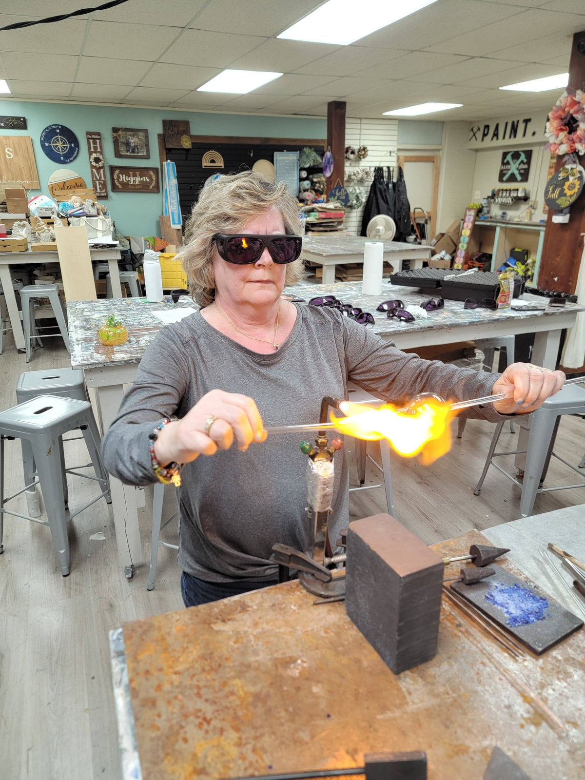 11/25/26 Wednesday (6PM) Pro Level Glass Blowing Experience