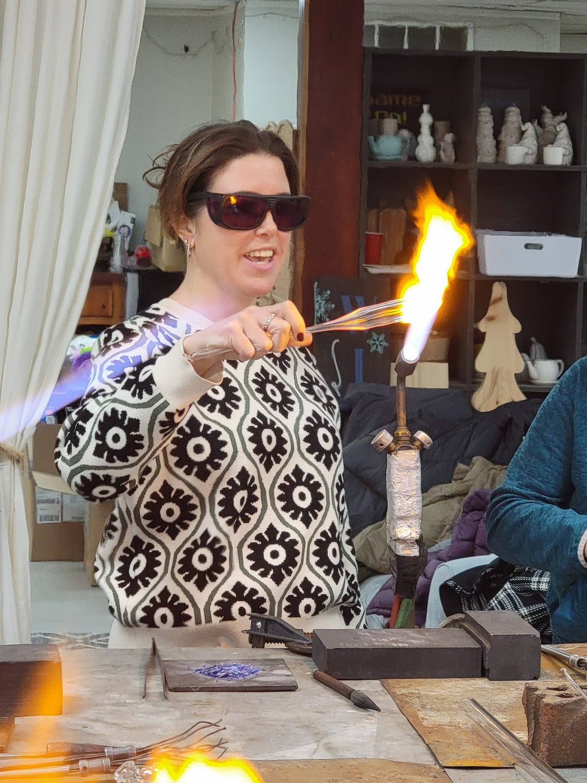 11/25/26 Wednesday (6PM) Pro Level Glass Blowing Experience