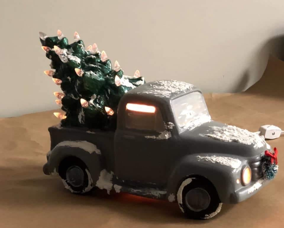 10/18/26 (Sunday) 2PM - Vintage-Style Ceramic Christmas Workshop