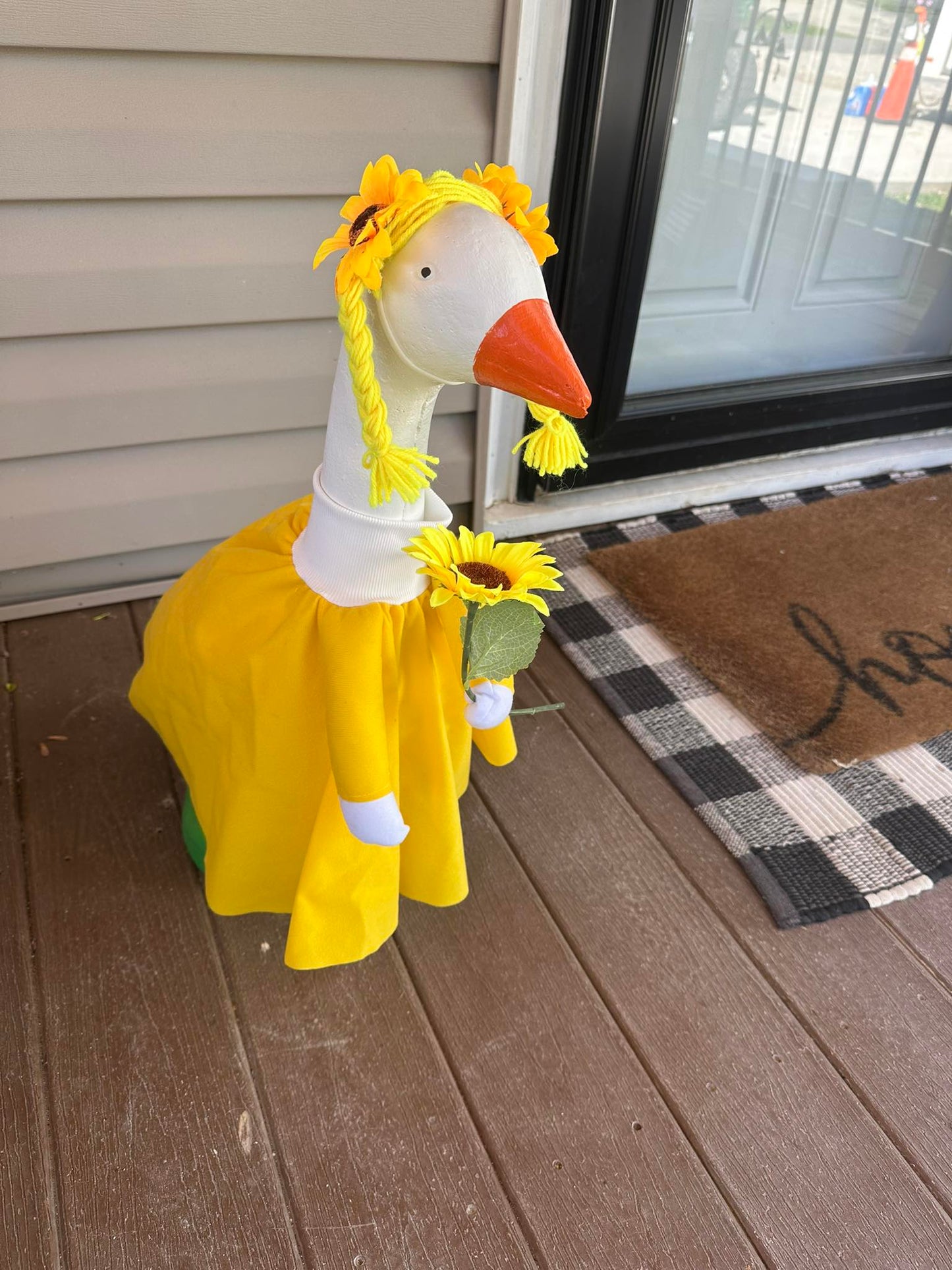 07/18/2026 (Saturday) - Porch Pelican or Goose: Paint, Style & Bingo 6PM